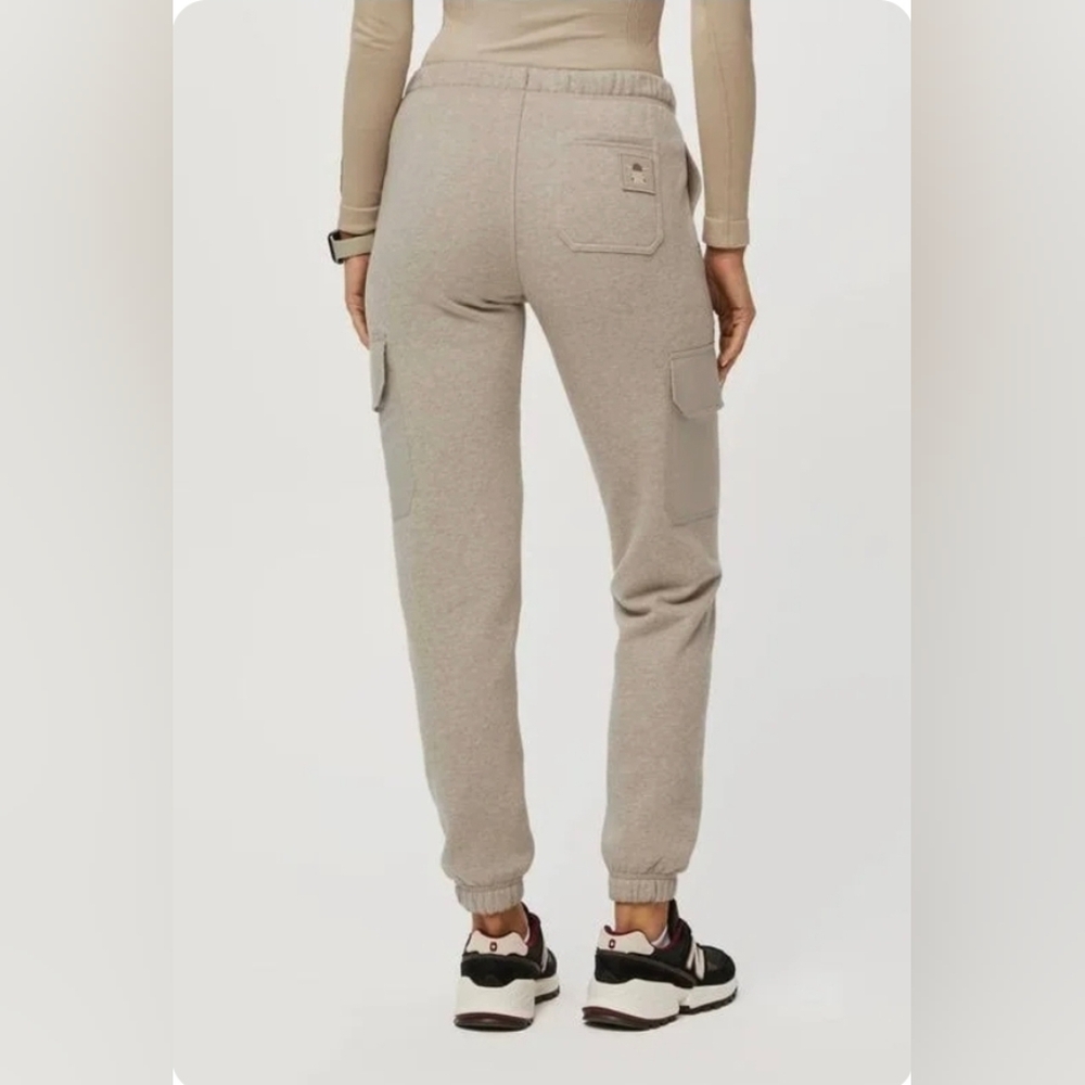 Figs Mandalorian Sweatpants 2023 Release XL - Picture 3 of 13